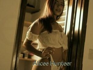 Alicee_Hunteer