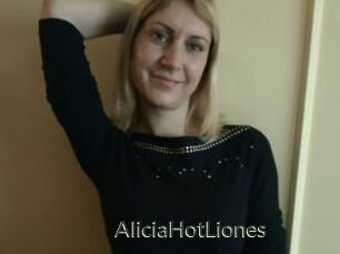 AliciaHotLiones