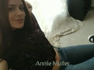 Annie_Muller