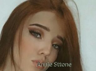 Annie_Sttone