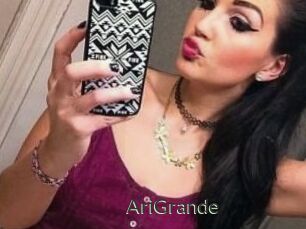 AriGrande