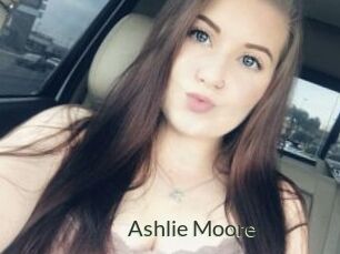 Ashlie_Moore