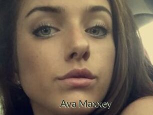 Ava_Maxxey
