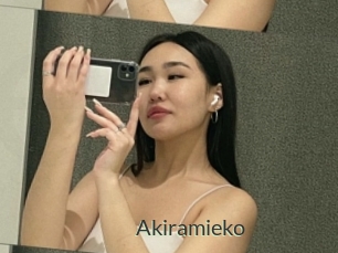 Akiramieko