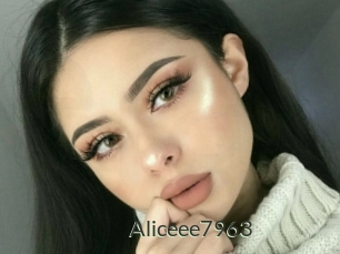 Aliceee7963