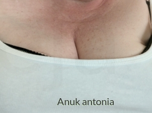 Anuk_antonia