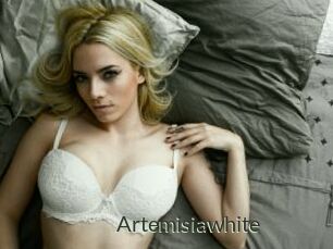 Artemisiawhite