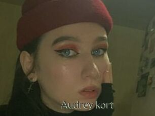 Audrey_kort