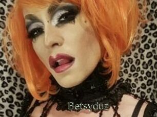 Betsy_duz