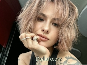 Bellafoxyy