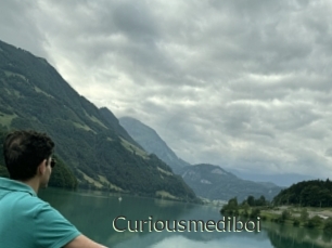 Curiousmediboi