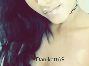 Dani_katt69