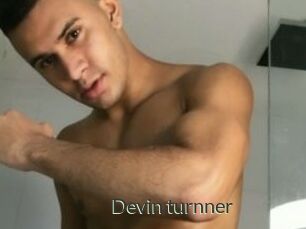 Devin_turnner