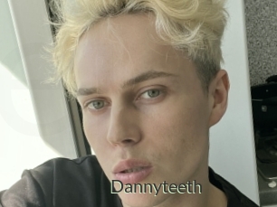 dannyteeth Ejaculator