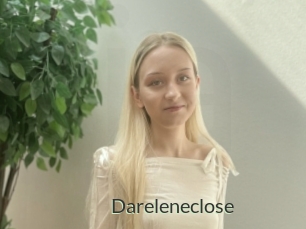 Dareleneclose