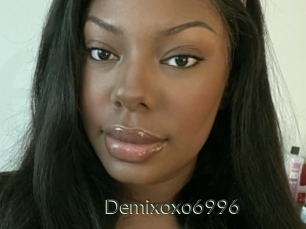Demixoxo6996