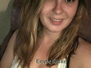 Eevee_Riske