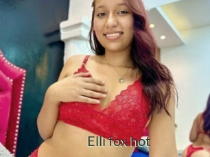 Elli_fox_hot