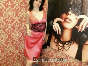 Esmibrunette