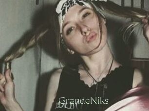 GrandeNiks