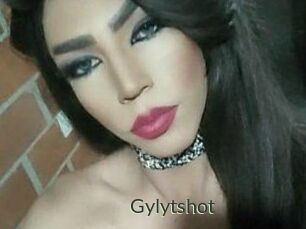 Gyly_ts_hot