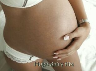 Huge_dairy_tits