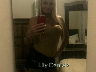 Lily_Daniels