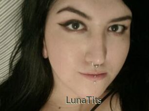LunaTits