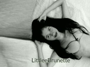 LittleeBrunette