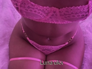Luna_ukx