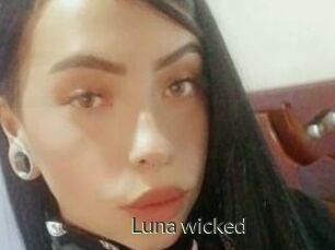 Luna_wicked