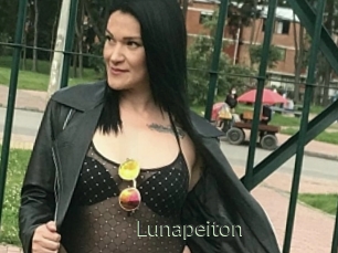 lunapeiton Ejaculator