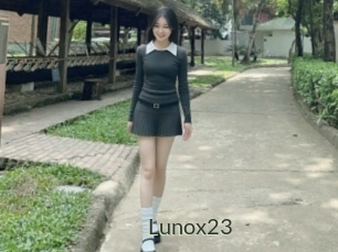 Lunox23