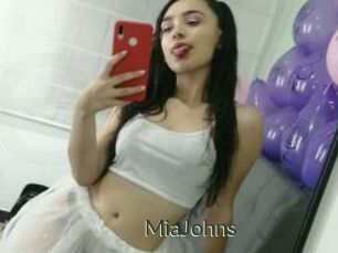 MiaJohns