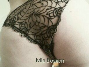 Mia_Boston