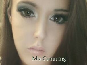Mia_Cumming