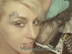 MistressRoxxiSmith