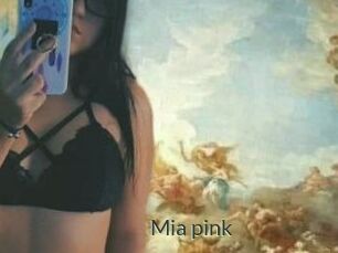 Mia_pink