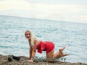 Miablondsexy