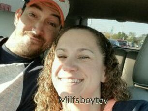 Milfsboytoy