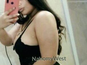 NahomyWest