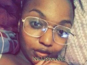 Nikki_Stevens