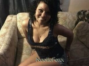 Noelle_Foxx