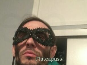 Plate_a_puss