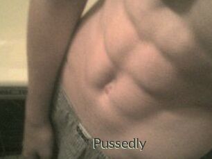 Pussedly