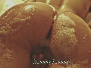 RoxxxyFoxxxy