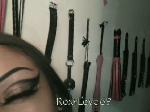 RoxyLove_69