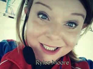 Rylee_Moore