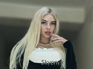 Skyonyx