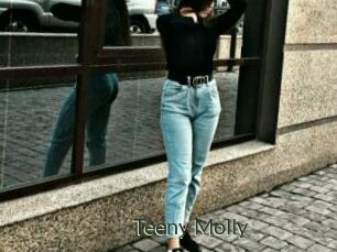 Teeny_Molly
